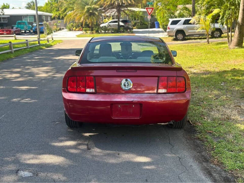 2009 Ford Mustang V6 Premium