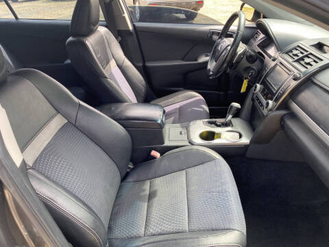 2013 Toyota Camry SE