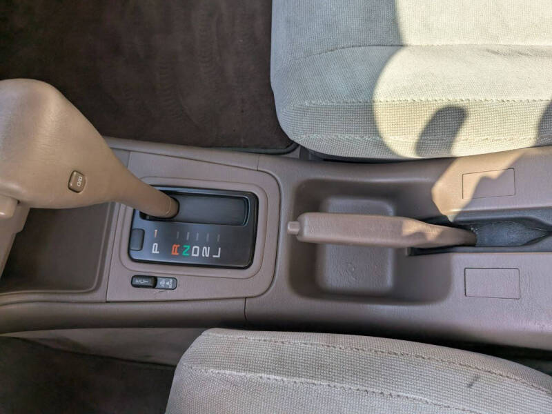 1993 Toyota Camry LE