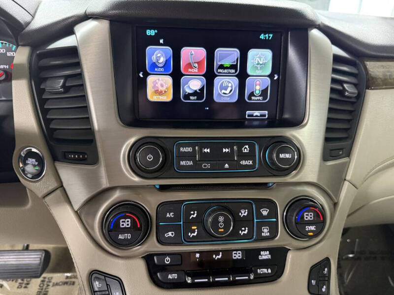 2017 GMC Yukon XL Denali