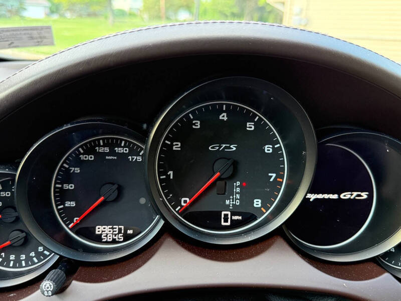 2017 Porsche Cayenne GTS