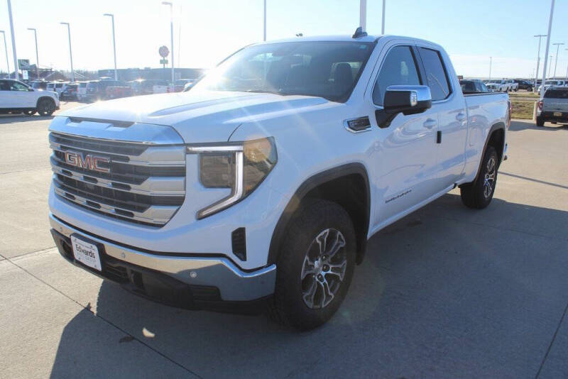 2025 GMC Sierra 1500 SLE