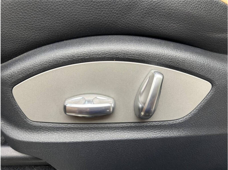 2016 Porsche Cayenne S E-Hybrid