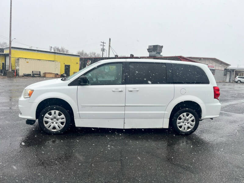 2014 Dodge Grand Caravan SE