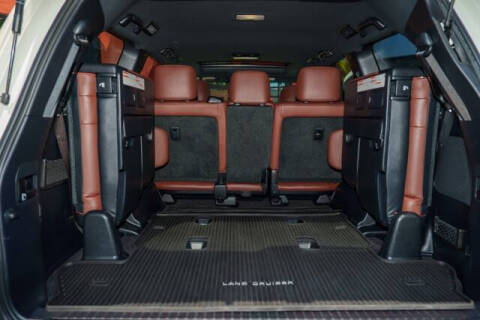 2019 Toyota Land Cruiser