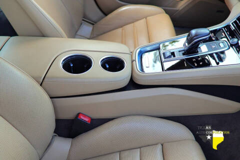 2018 Porsche Panamera