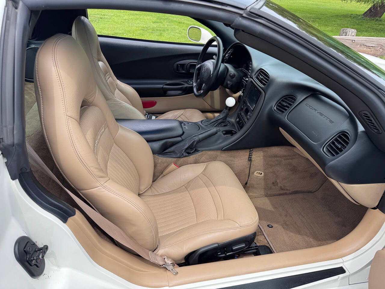2001 Chevrolet Corvette 34
