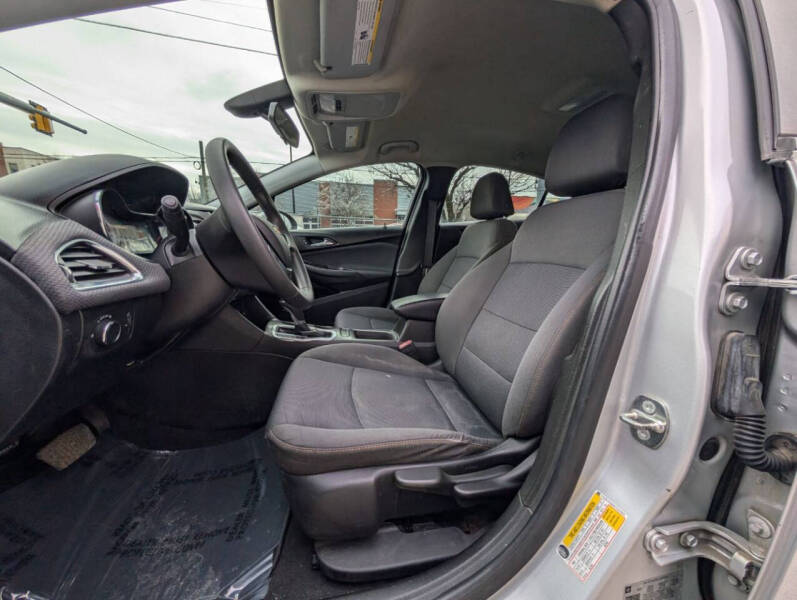 2019 Chevrolet Cruze LS