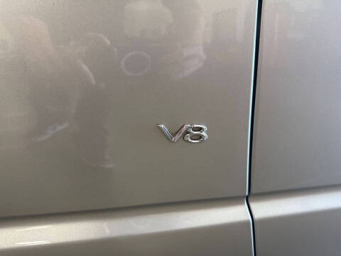 2004 Ford Thunderbird Deluxe