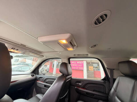 2013 Cadillac Escalade Luxury