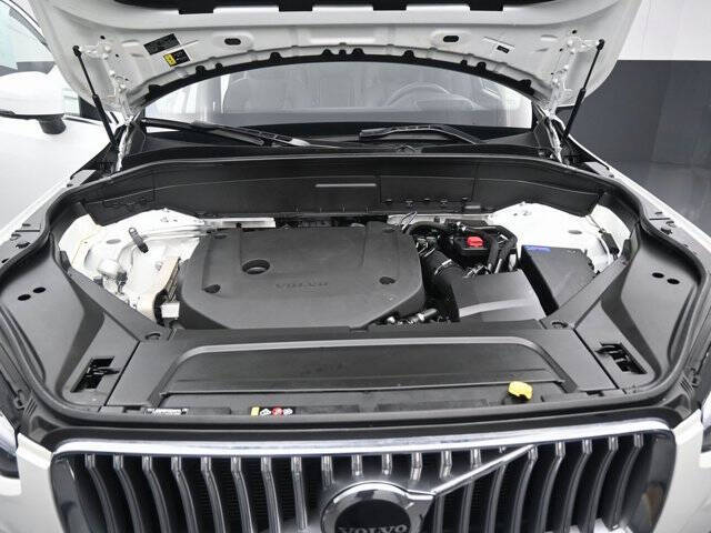 2023 Volvo XC90 B6 Ultimate Bright Theme 7P