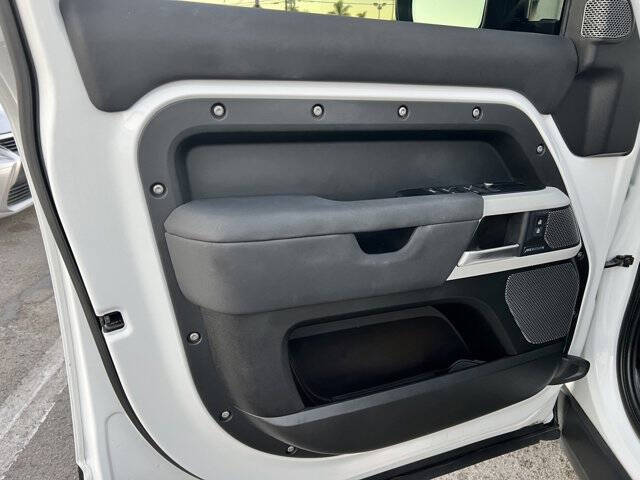 2020 Land Rover Defender 110 S