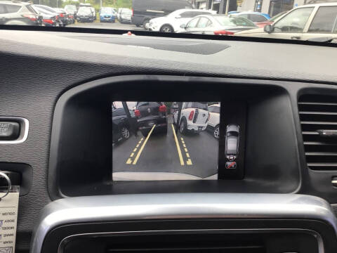 2015 Volvo S60 T6 R-Design Platinum