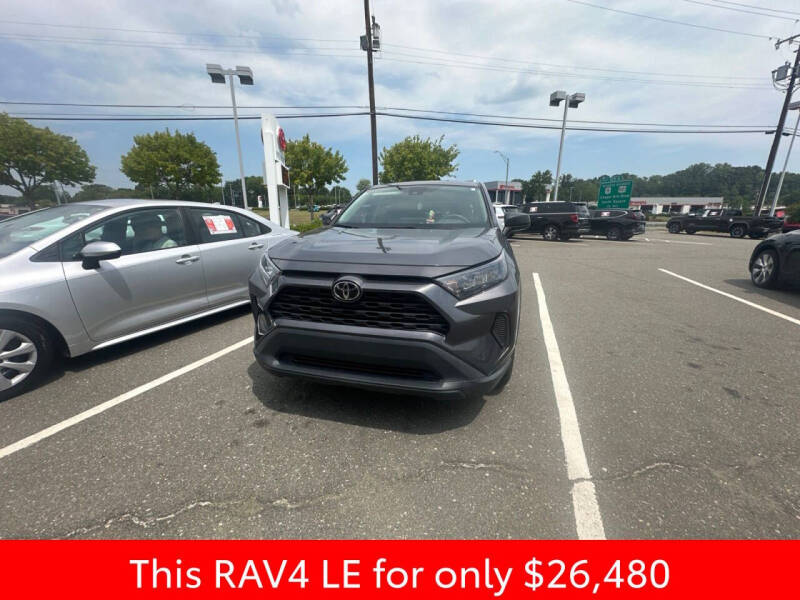 2022 Toyota RAV4 LE