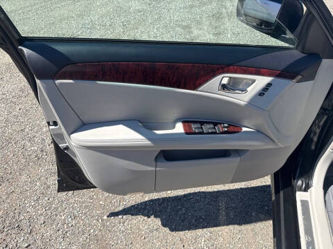 2011 Toyota Avalon Limited