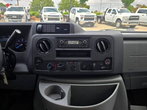 2022 Ford E-Series