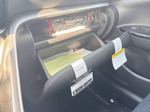 2025 Mitsubishi Eclipse Cross LE