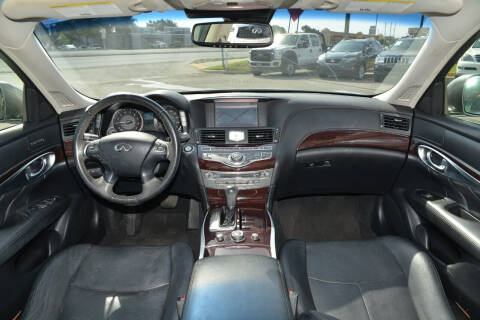 2014 Infiniti Q70 3.7