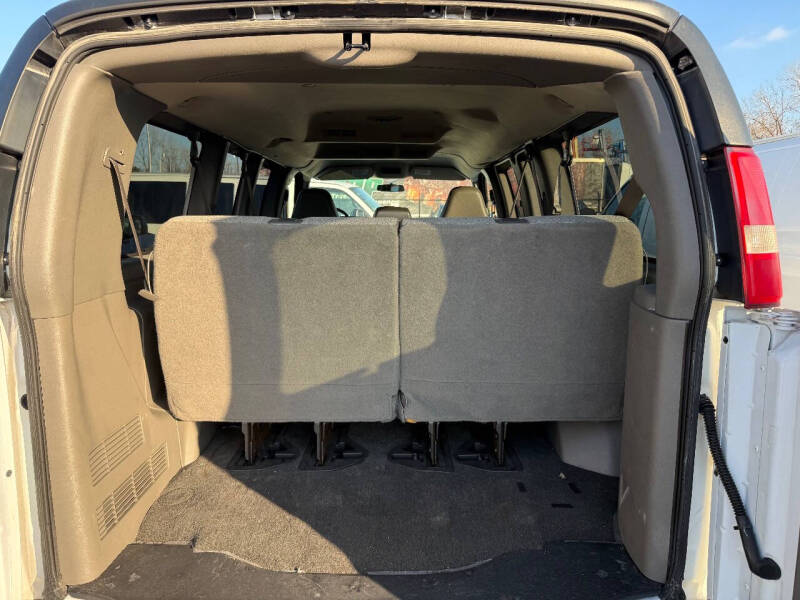 2008 Chevrolet Express LS 2500