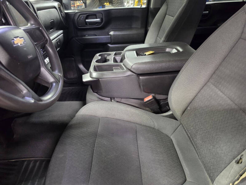 2023 Chevrolet Silverado 2500HD Custom