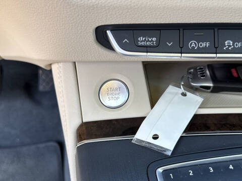 2020 Audi Q5 quattro Premium Plus 45 TFSI