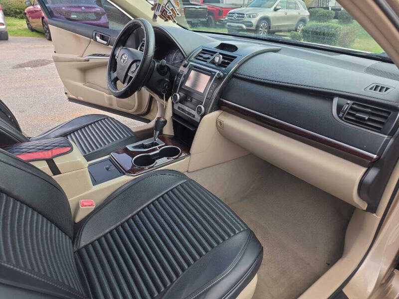 2012 Toyota Camry XLE