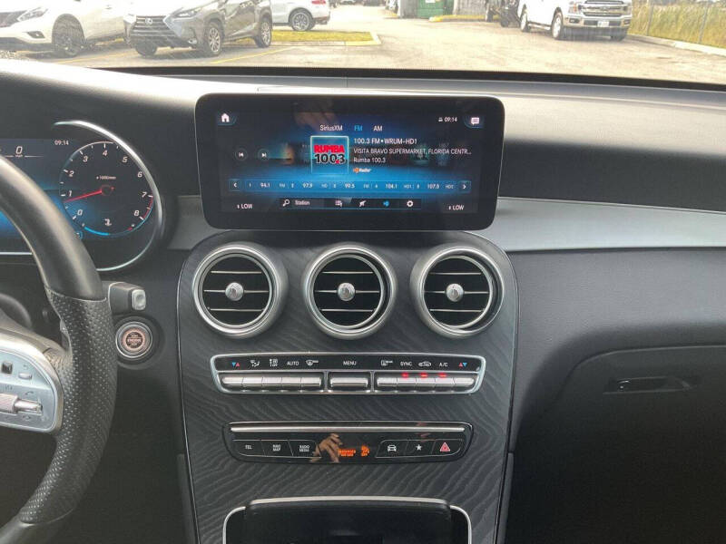 2021 Mercedes-Benz GLC GLC 300