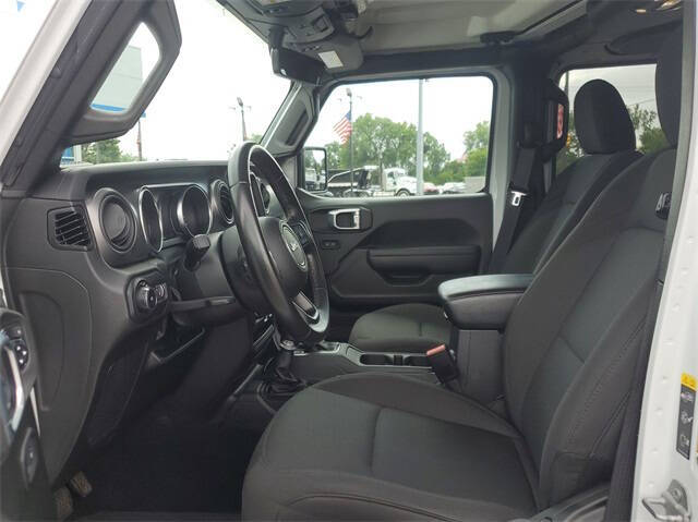 2022 Jeep Wrangler Unlimited for sale at Bowman Auto Center in Clarkston, MI