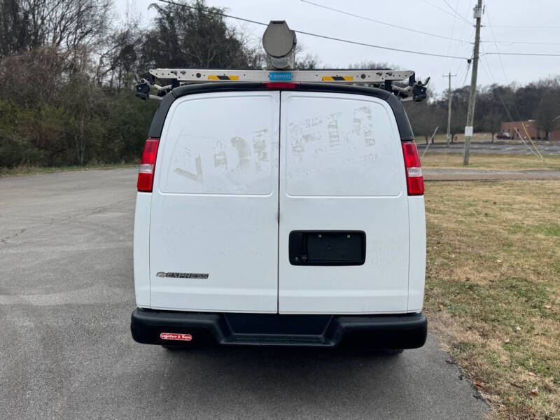 2019 Chevrolet Express 2500