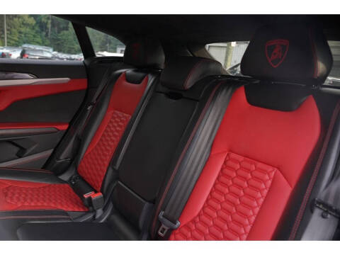 2020 Lamborghini Urus