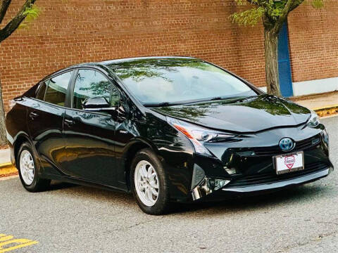 2018 Toyota Prius Two