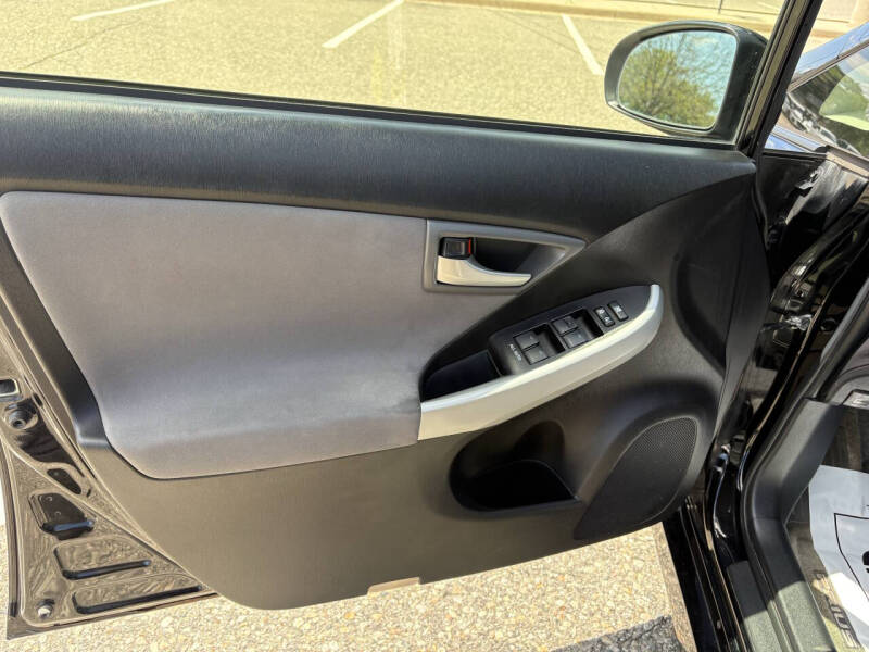 2012 Toyota Prius Three