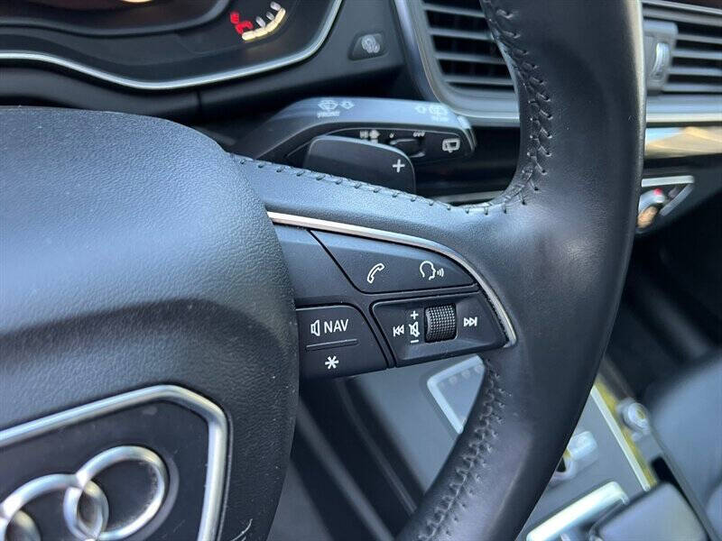 2020 Audi Q5 e quattro Premium 55 TFSI