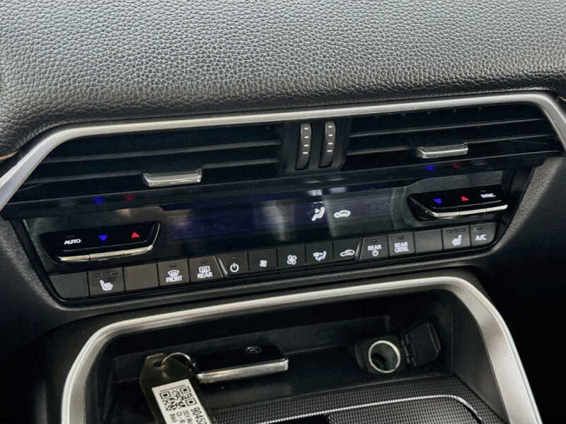 2024 Mazda CX-90 Plug-in Hybrid Preferred