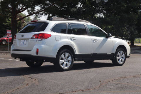 2010 Subaru Outback 2.5i Premium
