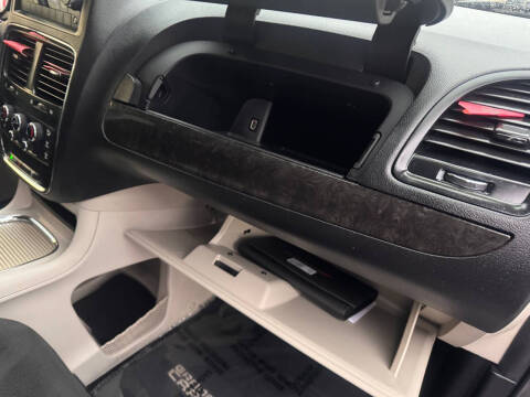 2016 Dodge Grand Caravan SXT