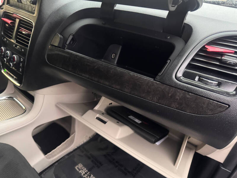 2016 Dodge Grand Caravan SXT