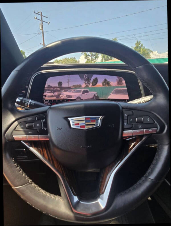 2021 Cadillac Escalade ESV Premium Luxury