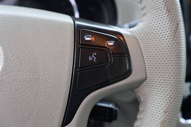 2014 Toyota Sienna XLE 8-Passenger