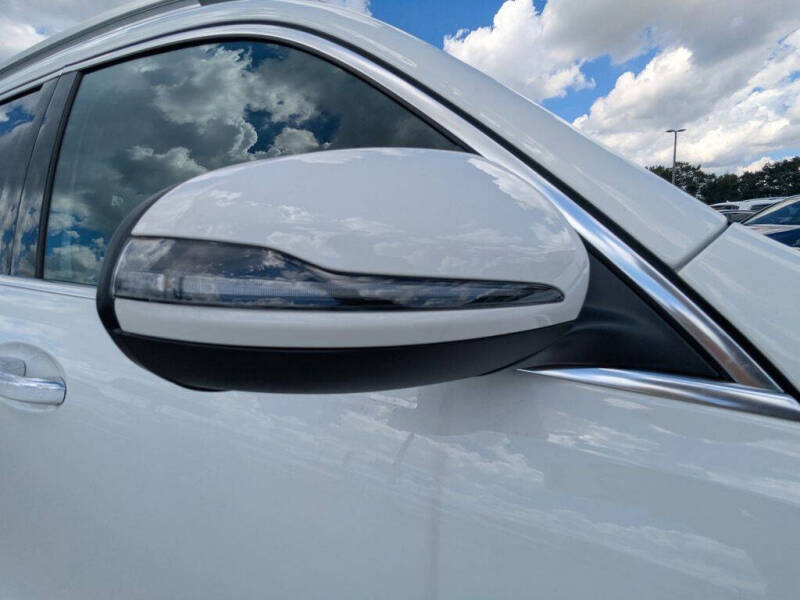 2025 Mercedes-Benz GLB GLB 250