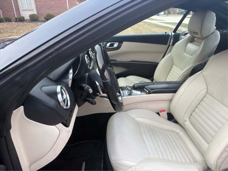 2017 Mercedes-Benz SL-Class