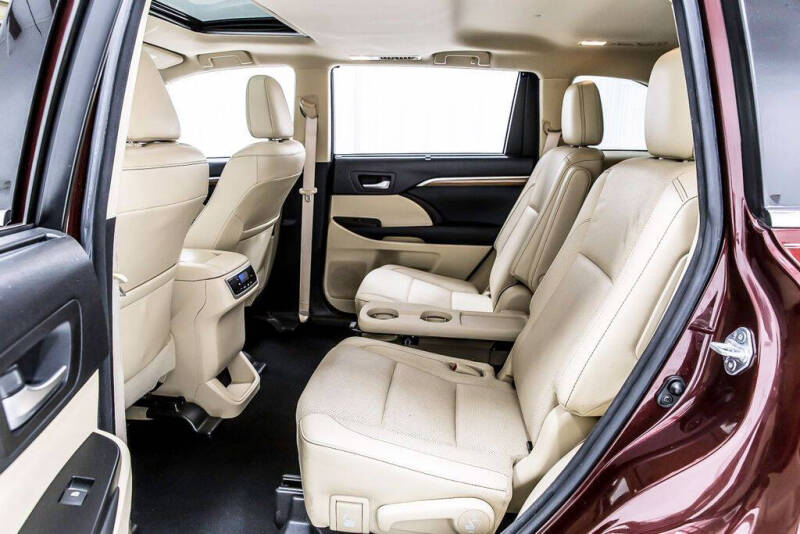 2017 Toyota Highlander Limited