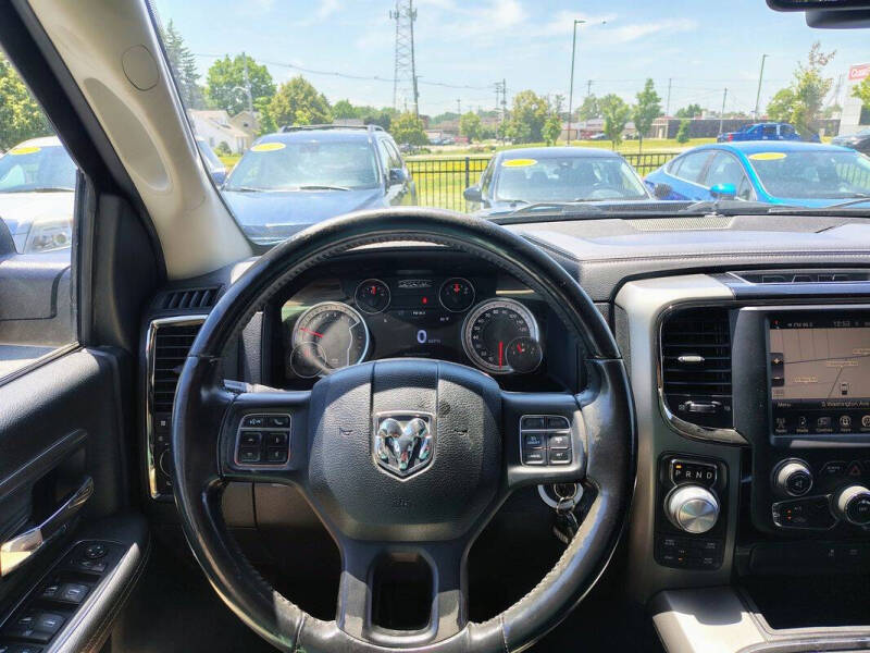2016 RAM 1500 Sport