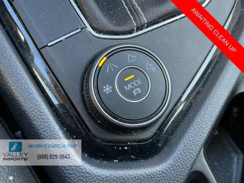 2025 Volkswagen Taos SEL 4Motion