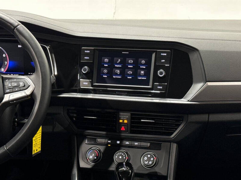 2024 Volkswagen Jetta S