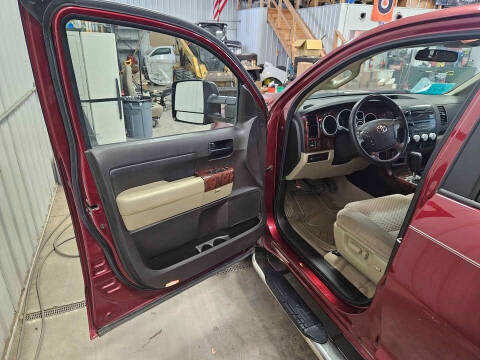 2010 Toyota Tundra Grade