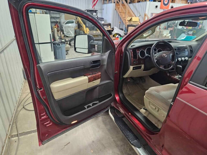 2010 Toyota Tundra Grade