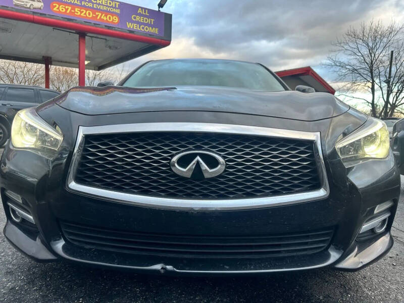 2015 Infiniti Q50