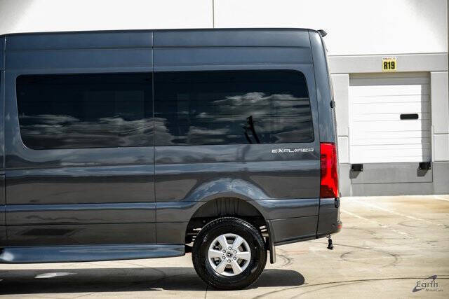 2023 Mercedes-Benz Sprinter 2500