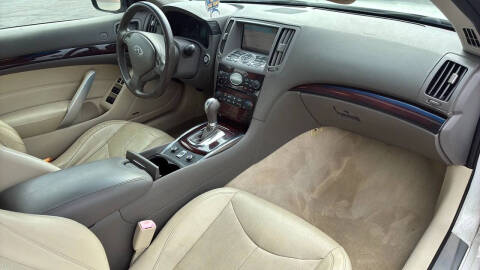 2012 Infiniti G37 Convertible